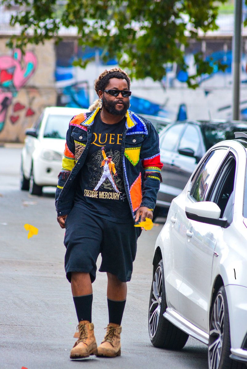 Sjava_atm's tweet photo. Umthwebuli 

Instagram : @Real_jinkx 

Twitter: @Beingteboho12

Braamfontein❤️ https://t.co/AwVVzTQNRY