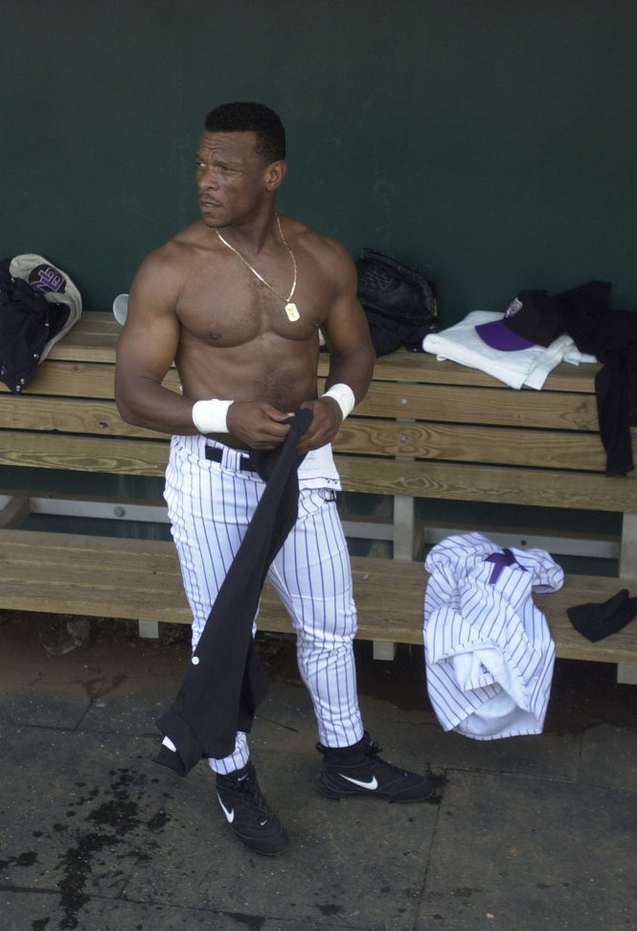 rickey henderson muscles