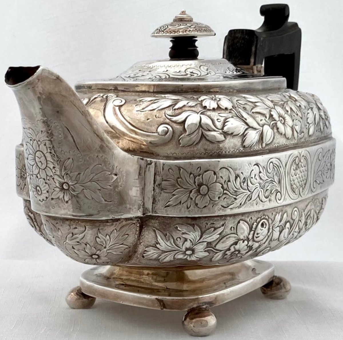 Love a bit (a lot!) of detail from 1812! 🤩
(online now✅)