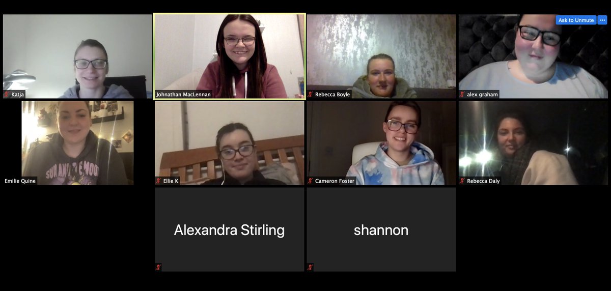 StudentMHNFScot's tweet photo. First meeting of the 2022 committee well under way this evening! Can't wait for you all to see what we have planned!
@SeanPrenMhn - your tradition lives on!
#StudentMHNFS #SMHNFS #medication #selfcare https://t.co/VPD7VCRbMv