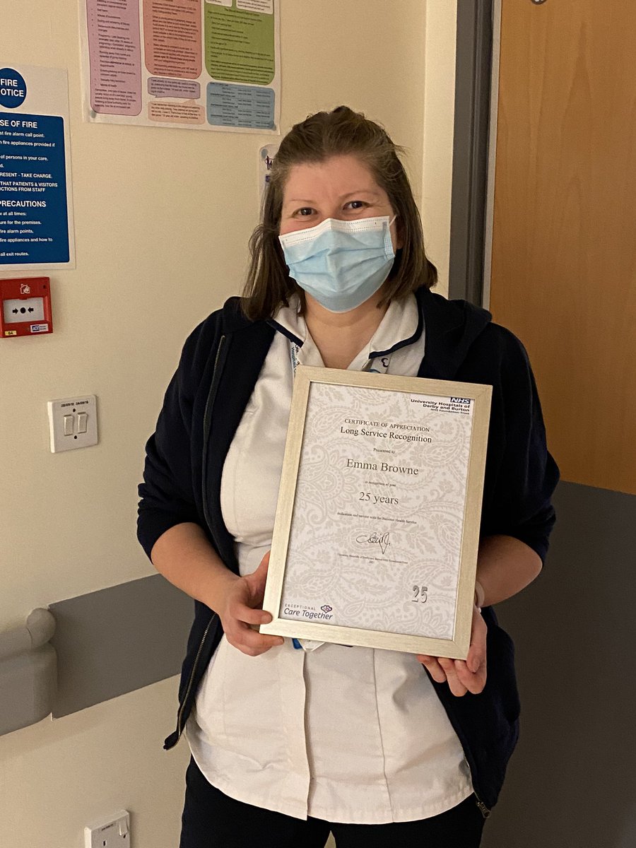 surgerypt's tweet image. Our lovely boss Emma got her 25 years long service award today! Congratulations 🥳 @UHDBAHPs @UHDBTrust
