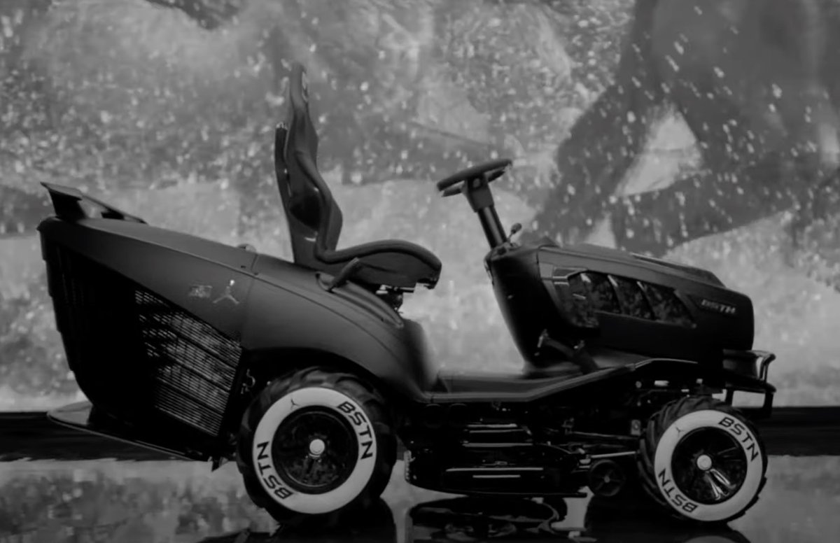 😄😳German car manufacturer's tribute mower to Air Jordan shoes. Video here: youtu.be/EjPOTriCeR0

#joyofmowing