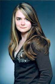 merlinpapin3's tweet photo. On souhaite un Bon Anniversaire à #MorganYork qui a 29 ans , on a pu la voir dans
Hannah Montana
Babby Sittor
13 à la douzaine
@FredOL69007 https://t.co/SQSwpsGLYW