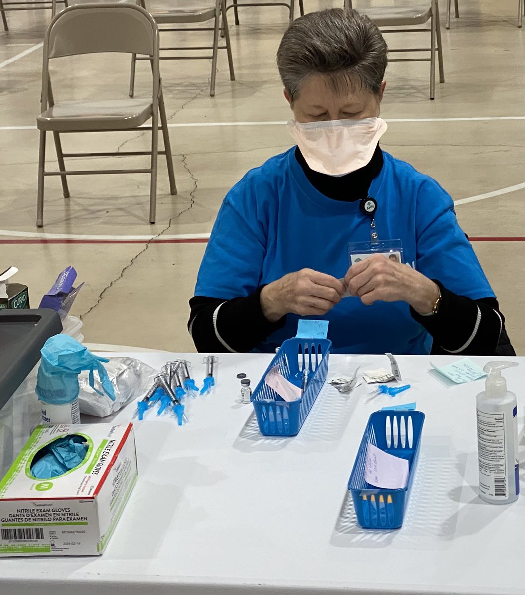 docsteevans's tweet photo. I am grateful for the volunteers that continue to show up making it possible for children and adults alike to receive the vaccine of their choice which enables them to pursue their dreams.
“I Have a Dream …”
Thank you #Mt-Ararat.org,#UPMC,#ACHD#SociallyResponsibleSurgeons,# https://t.co/1a4reIFqy0