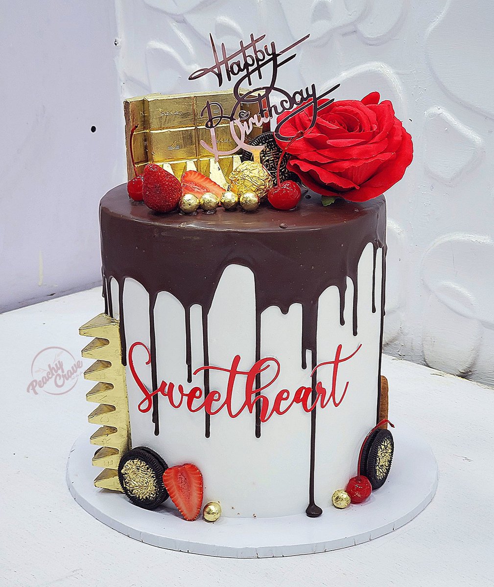 Peachycravecake's tweet photo. We bake to Taste🥰 https://t.co/uvX4aiuHvA