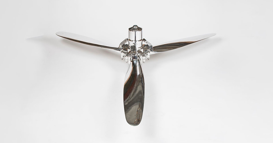 A 3 blade Hartzell feathering propeller from a Piper PA-31-350 Navajo Chieftain. Circa 1975.

#aeronautical #aeronauticalantiques #aeronautics #propeller #pipernavajo #aeronaticalengineering #c20thantiques #londonantiques #chelseaantiques #kingsroad #antiquedealersofinstagram