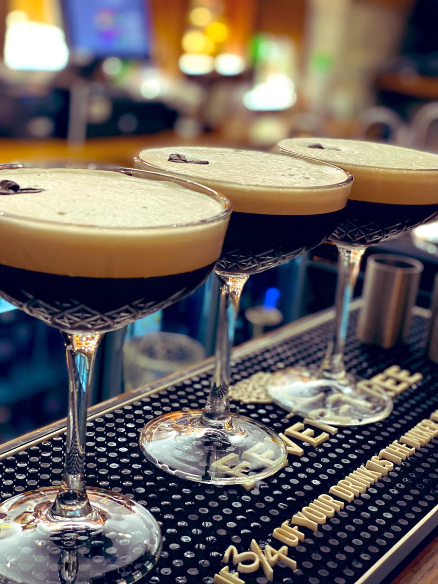 Cracking #sundaylunch <a href="/TheBirdatBirtle/">THE BIRD AT BIRTLE</a> 
French onion soup    
Seared salmon / petit pois a la francais
Toffee apple cheesecake 
Utterly sublime 😎
Reservations 01706 540500