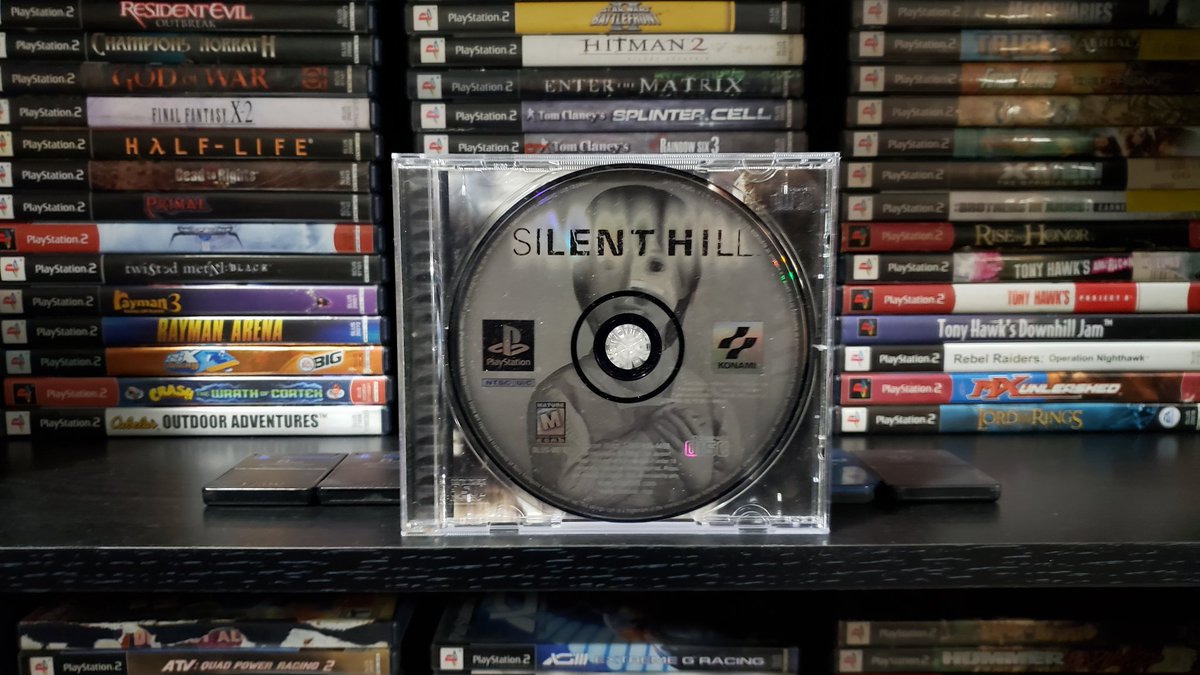 How many Silent Hill fans out there?
😱🤙🏽 #PS1day 
#RetroGaming #GamersUnite