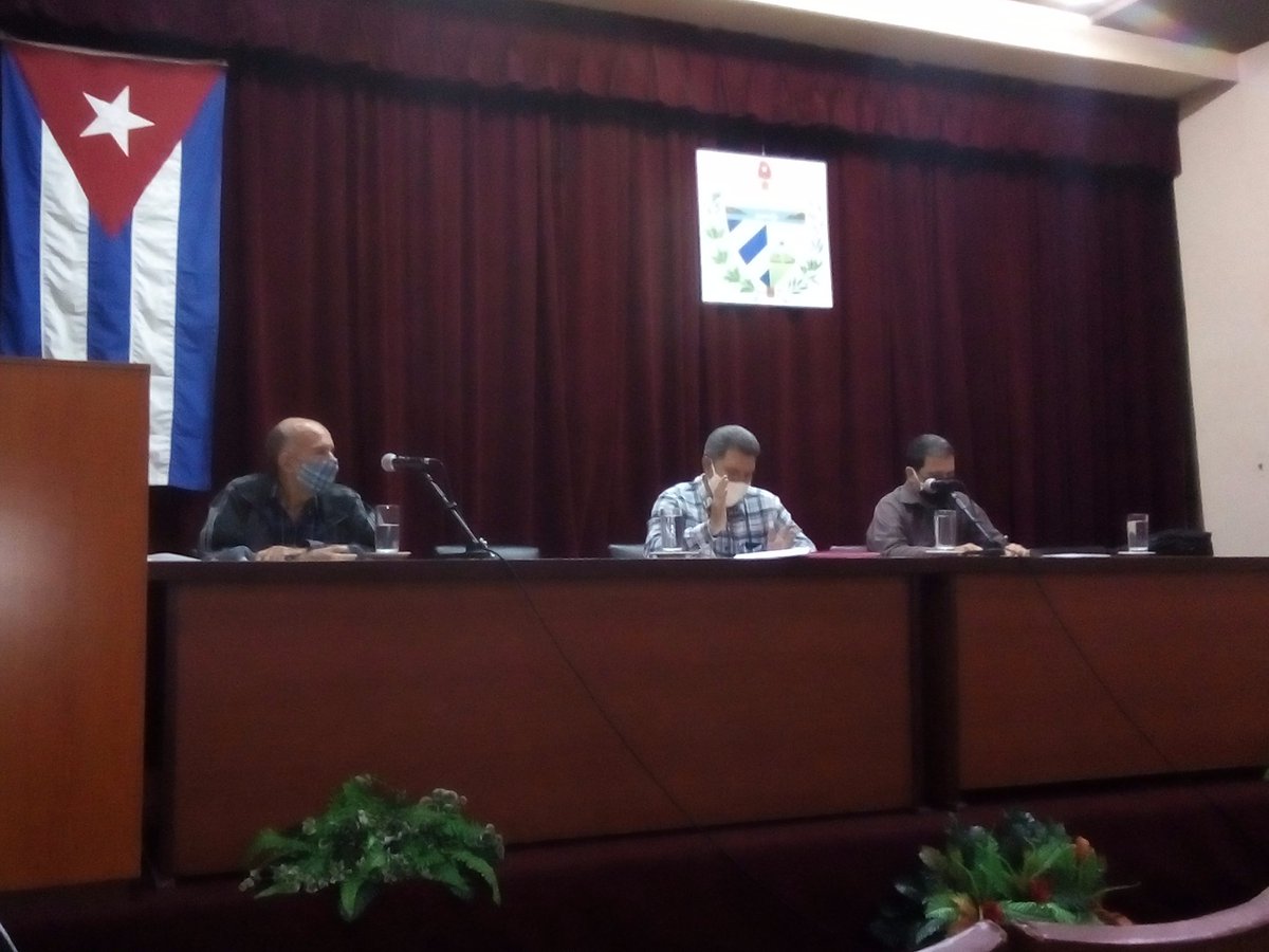 RenDazAlonso1's tweet photo. Balance anual de la Comisión Provincial del Sistema de Reforestación en Pinar del Río proyectando nuevas acciones para lograr el cumplimiento de planes y eliminar ilegalidades. 
#SomosCuba 
#SomosContinuidad https://t.co/CxcQWuIs7O
