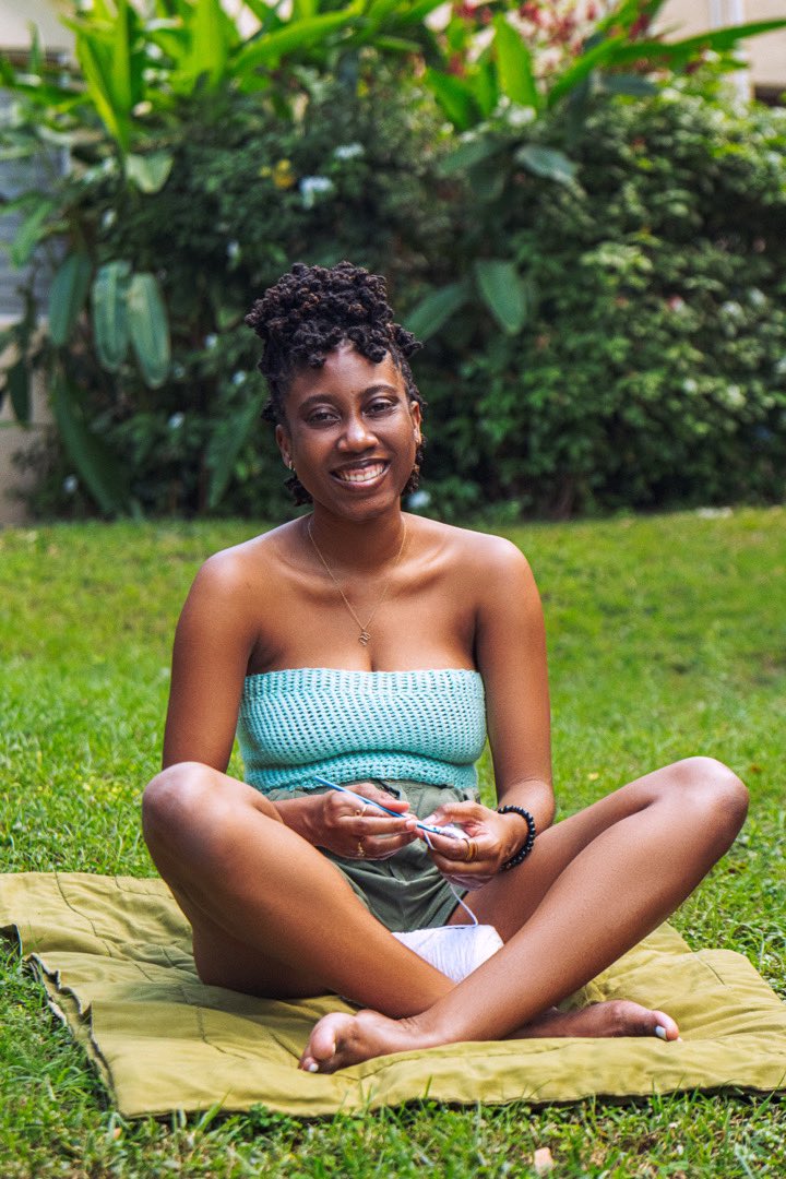 CopperAndThread's tweet image. Meet the Maker!!! 2/2 

She’s a super fan of nature, sustainability and mental health awareness. 

Her favorite thing about crocheting has been finding the intersection between two of her greatest passions, fashion and sustainability 💕
