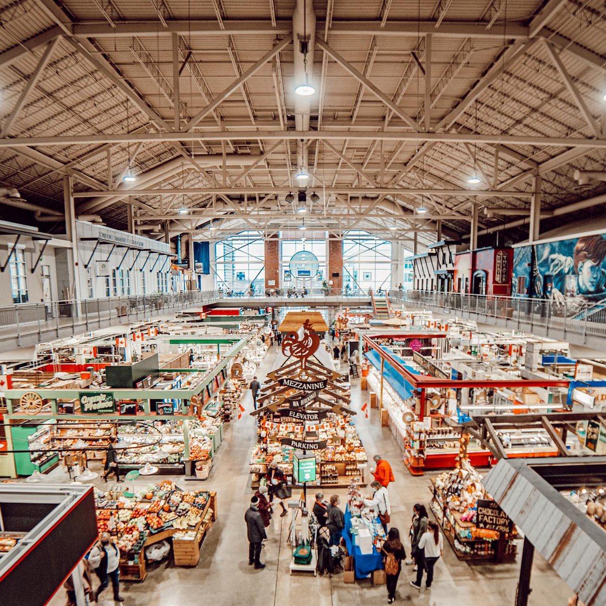 CityofLdnOnt's tweet photo. While we ride out this wave, please show some #LdnKindness by supporting the vibrant businesses in our community. Shop local. Buy a gift card. Leave a nice review online. All these things will have a lasting impact.
Find local businesses to support at https://t.co/H9nbsOVQvV https://t.co/ZwYNU4qJZr
