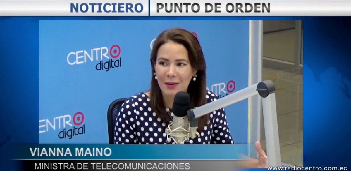 En <a href="/radiocentroec/">CENTRO Digital</a>, con <a href="/jxbenedeti/">juan xavier benedeti</a>, la ministra <a href="/vmaino/">Vianna Maino</a> compartió los ejes impulsados por <a href="/Telecom_Ec/">Ministerio de Telecomunicaciones Ecuador 🇪🇨</a> como conectividad en parroquias, puntos WiFi y repotenciación de #PuntosDelEncuentro. Resaltó las capacitaciones en #ComercioElectrónicoEc que ha beneficiado a 250 mil personas.
