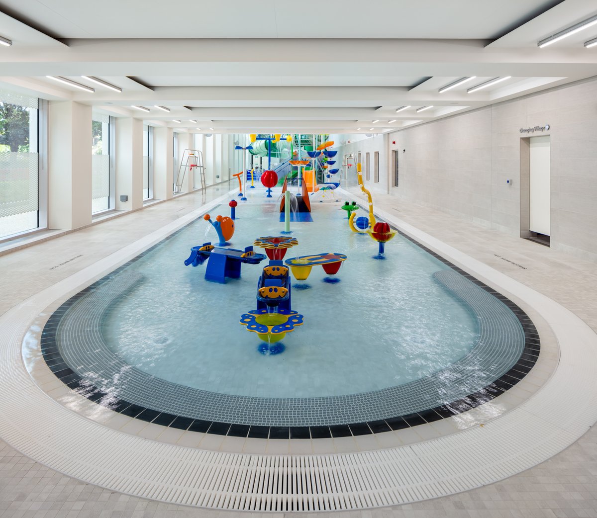 morgansindallc's tweet image. Take a look at the latest images from the recently completed Hackney Britannia Leisure Centre.
🏊‍‍25m main pool &amp;amp; ‍‍20x10m training pool
🧖A steam room and sauna
🌊SPLASH ZONE with 15m high water flume
The project was for @hackneycouncil delivered via  @SCFframeworks
 #SCFValues