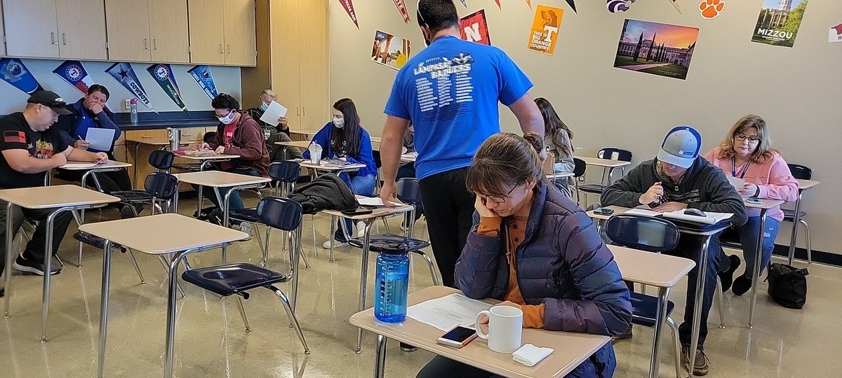 Mrs. Wells tweet media