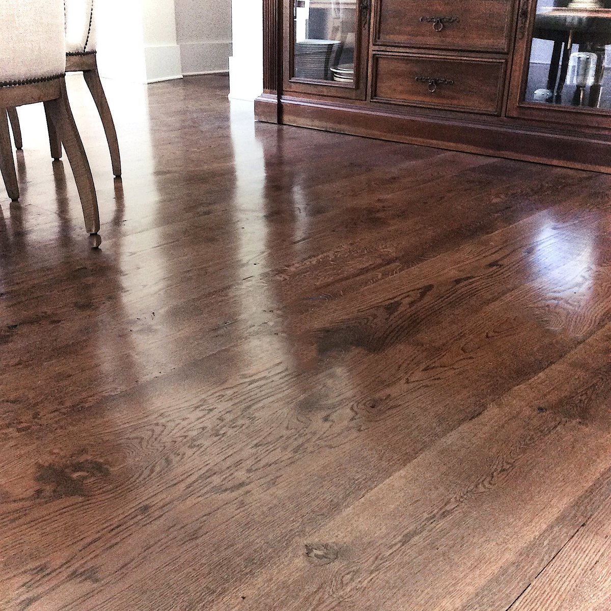 Eutree's tweet photo. Always special when clients share photos of their finished projects.

Featured is our wide plank character white oak floors crafted from #forestfree lumber. We specialize in beautiful length planks 2-12’; average 8’ with a very small percentage under 5’.

#hardwoodfloors https://t.co/O3lDVRjaxk