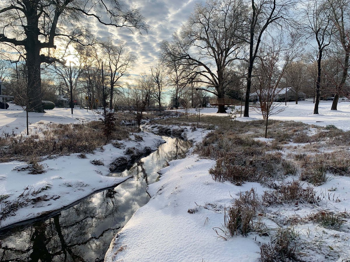BurlingtonNC's tweet photo. It's a beautiful day, Burlington. Bundle up and take a stroll, but mind the slick spots. 📷 at Burlington Arboretum at Willowbrook Park. https://t.co/LD15Vg0JcY