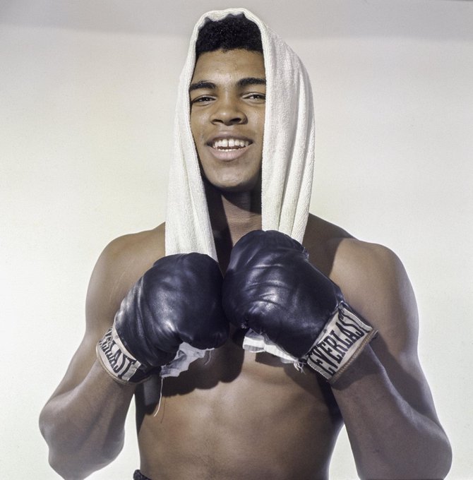 Happy Birthday to the Greatest Ever , Muhammad Ali. He was born on January 17, 1942 in Louisville, KY!! 