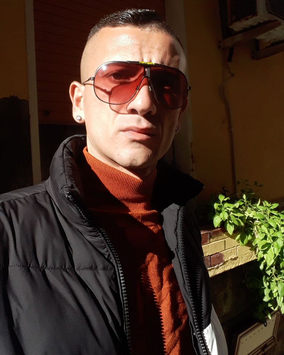 daniele_rambo43's tweet photo. #buonpomeriggio #bedde #sicilia #palermo https://t.co/5yInfg3Hmt