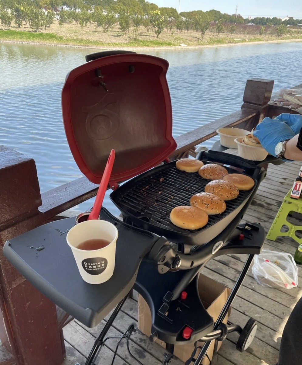 forgive975's tweet photo. hamburger😜 https://t.co/NW9mMhaxsO