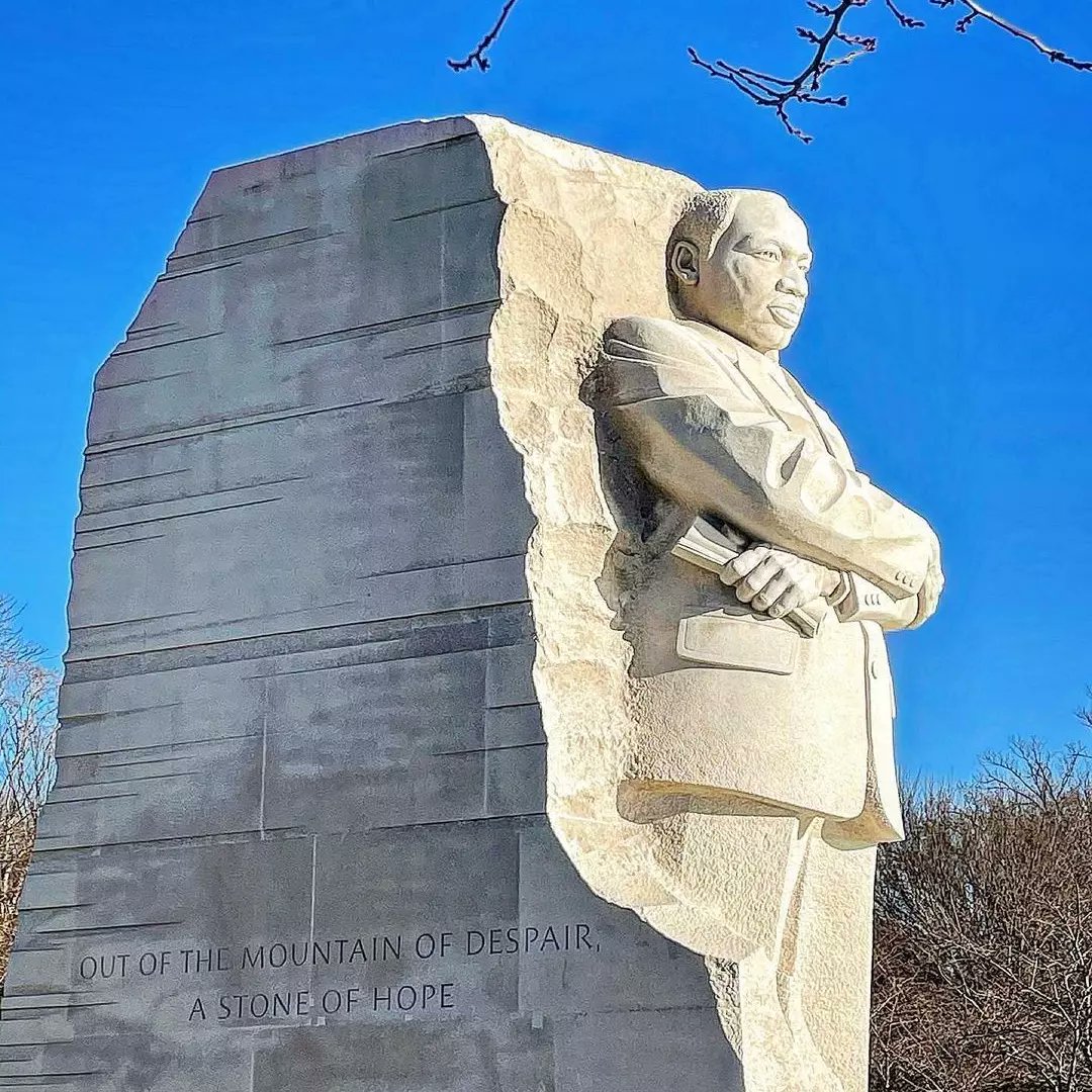 WPLCenter's tweet photo. Celebrating the life and legacy of Dr. Martin Luther King Jr. #MLKDay #MLKDayofService https://t.co/xBS1hfuxAl