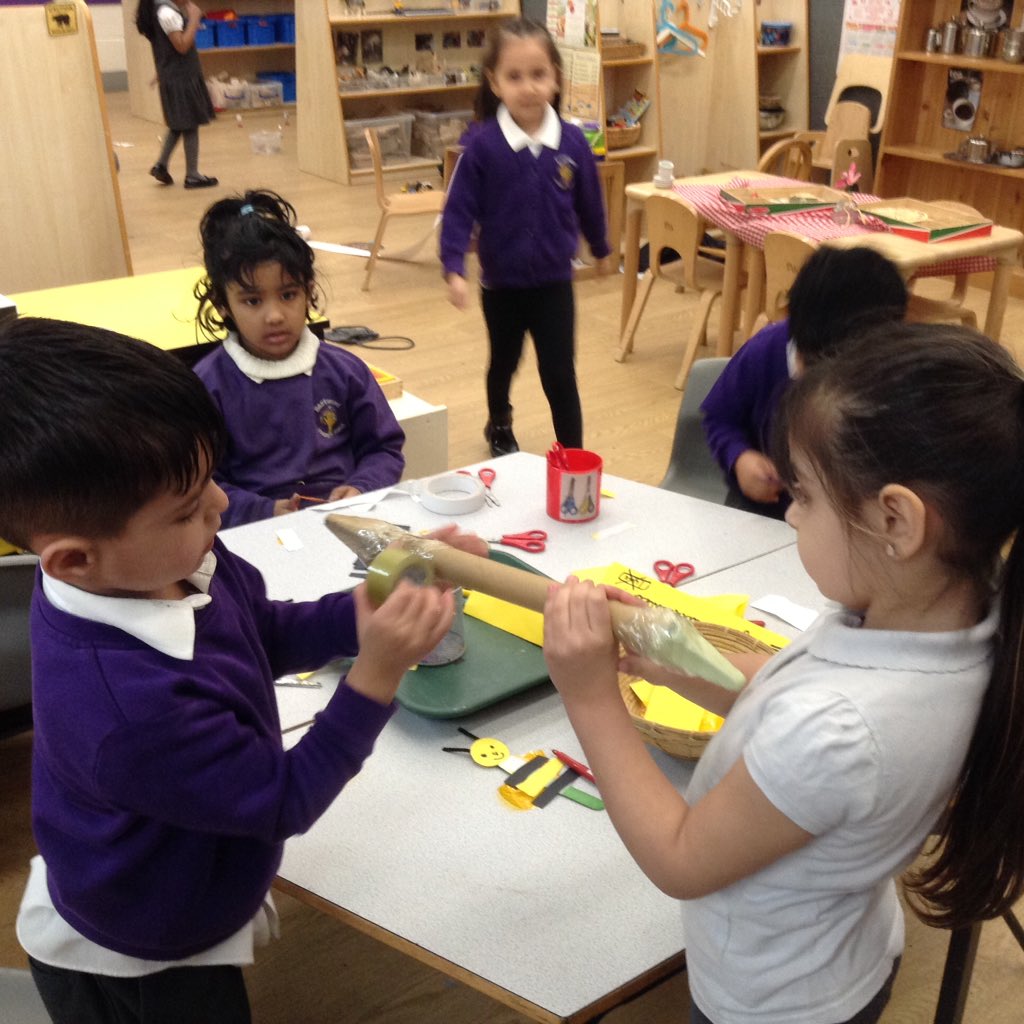 ECS_Keighley's tweet photo. Today was a "glue free" day in Reception. The children learned how to fasten materials using different types of tape. We're now big fans of double sided sticky tape! #joiningdifferentmaterials #tonguetwisters #bumblebear https://t.co/ZIlFkhWXPs