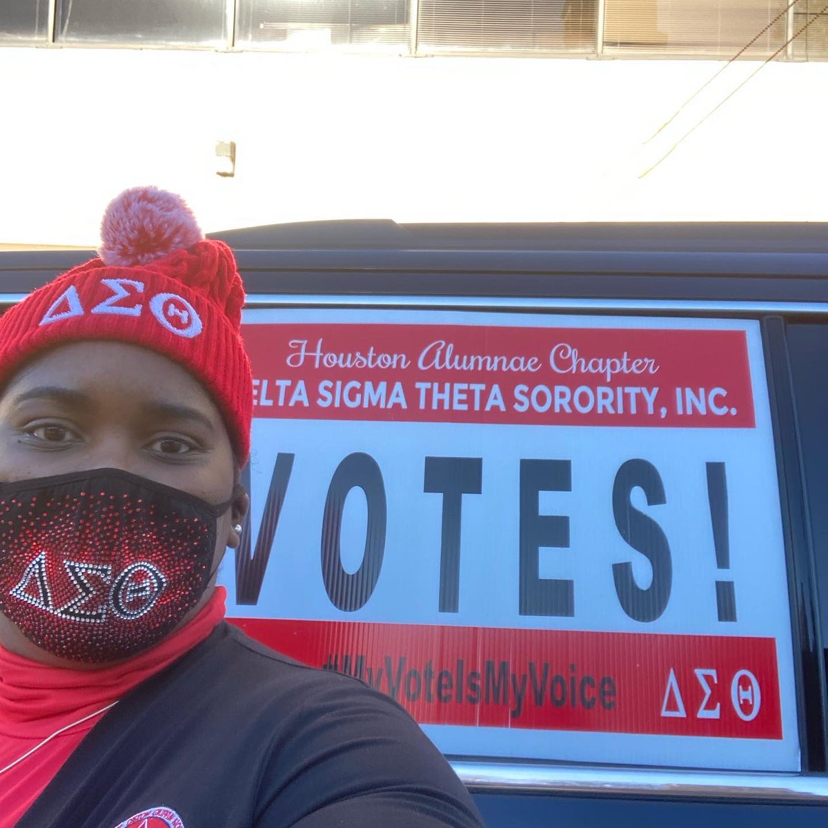 aboutbizness29's tweet photo. Tune in to check out The Houston Alumnae Chapter of Delta Sigma Theta Sorority, Inc. celebrating 95 years as we March in the Houston MLK Grand parade.  Check out Channel 39 I believe it will be on at 10am.  Corner Elgin and San Jacinto. #iamhac #DST4LIFE #hacdst1927 https://t.co/ML1tgCxEMg