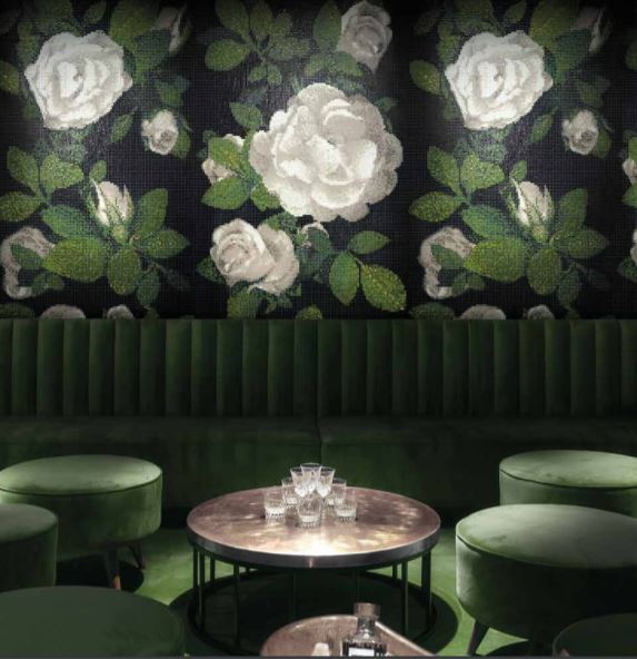 A rose by any other name...

The Springrose Grigio 10x10mm decoration commands attention.  

Design by <a href="/carlodalbianco/">Carlo Dal Bianco</a> this sublime decoration will also leave an impression.

#bisazza #glass #mosaic #bisazzalondon  #luxury #interiordecoration  #homedecor