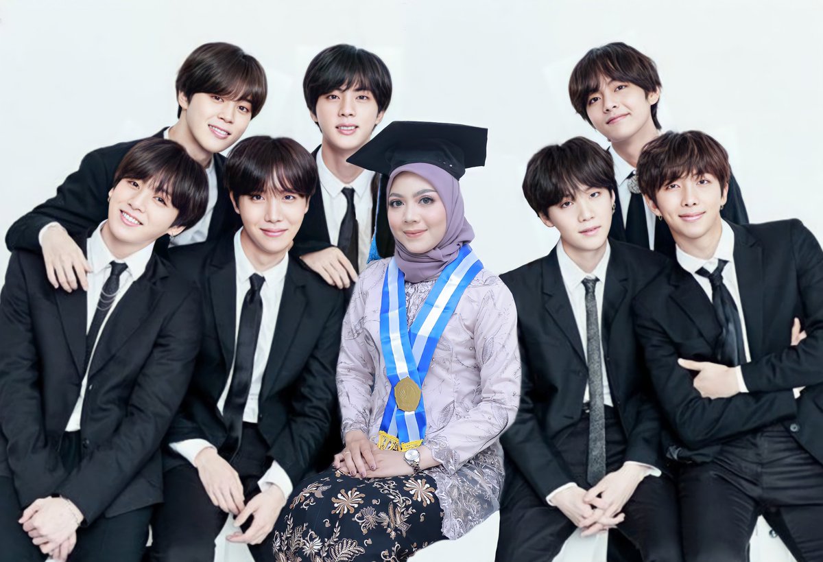 putrydenaya2's tweet photo. Member baru di dirumah, 2 suami 4 kk ipar dan 1 adk ipar ya gaaa? Ya ga tae? Ya gak jim? @bts_bighit @BTS_twt 

#istritaehyung 
#selingkuhanjimin https://t.co/Hp7VZ61l2X