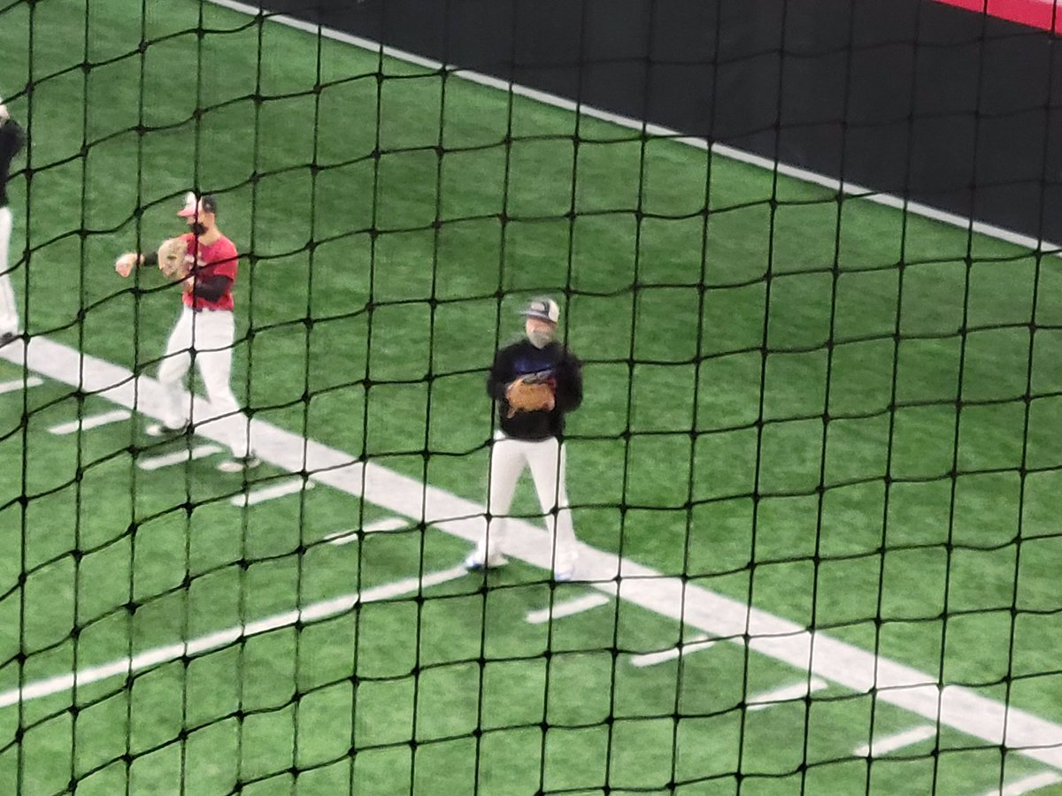 RobbieB_2026's tweet photo. I Had a great time @RobVaughnCamps and @TerpsBaseball yesterday. They shared a lot of great knowledge and I got a ton of reps hitting and defense. #keepingworking https://t.co/fsN5lKfIHa