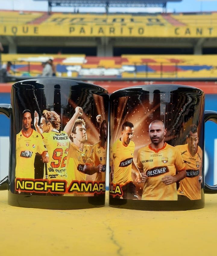 JNCradio's tweet photo. Para las personas que deseen apoyar a los amigos de @zona15norte adquiriendo los jarros con las figuras invitadas a la Noche Amarilla, pueden comunicarse al 0985186621 para compras a por mayor y menor 

@krolBsczn 

Dale RT 👍 https://t.co/dVorukc9mY
