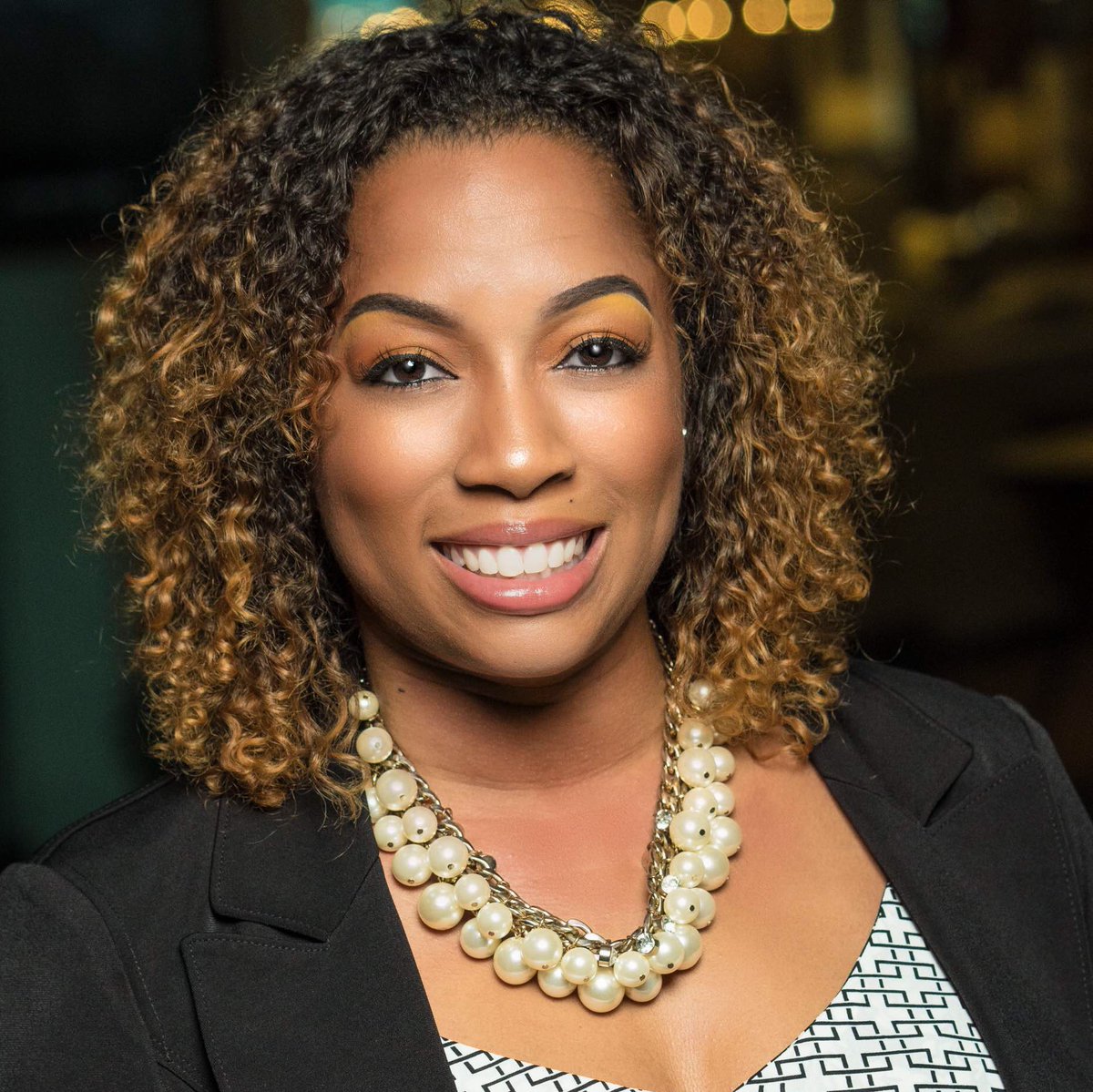 Meet the Makers: Victoria Russell is the chief diversity &amp; inclusion officer for Beam-Suntory following years of championing DEI initiatives in some of Kentucky’s largest companies.

bit.ly/3277H1z #bourbonwomen #meetthemakers