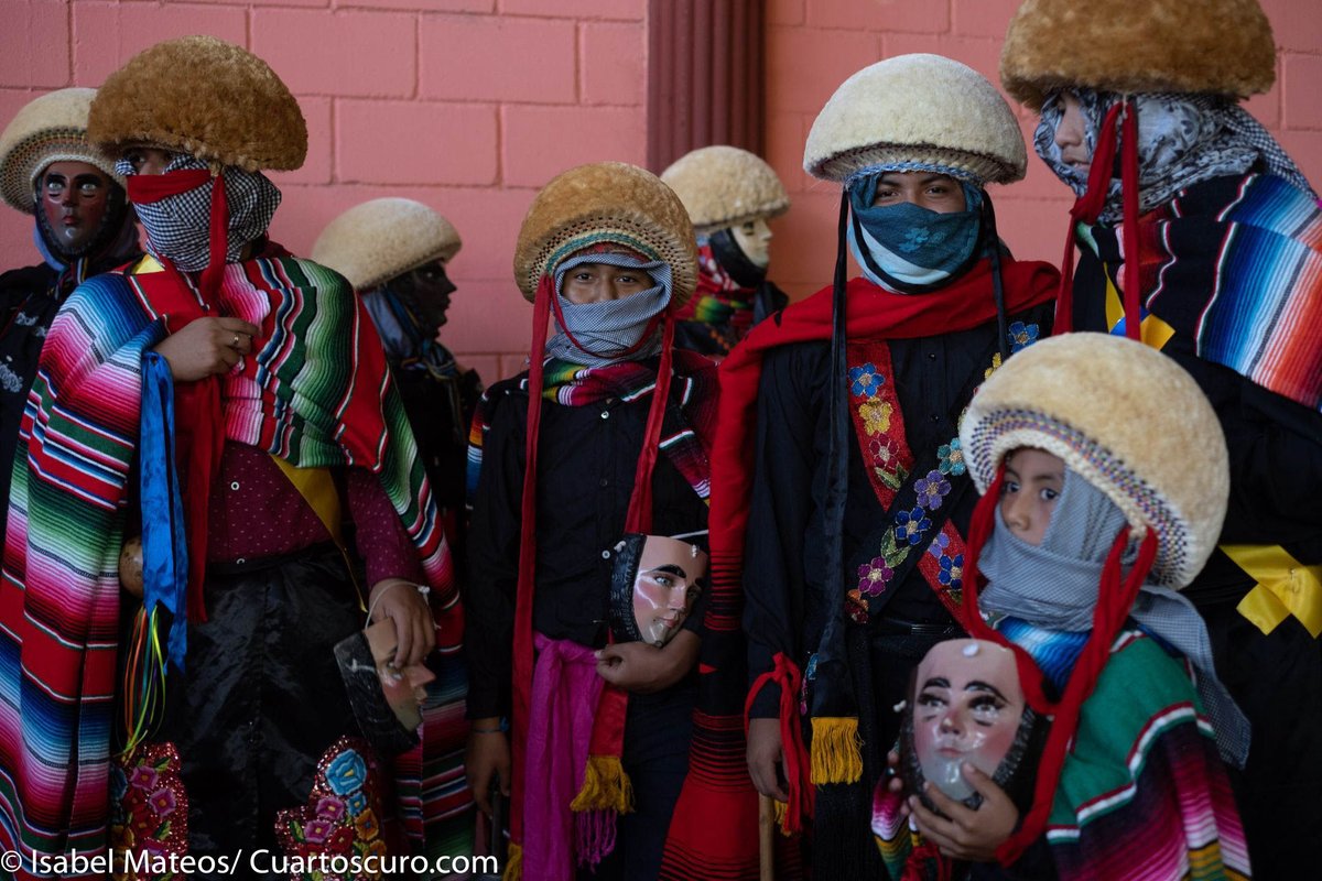 #Fotogalería En medio de la cuarta ola de Covid-19, el sábado se llevó a cabo la Fiesta Grande de Chiapa de Corzo, en #Chiapas 
Fotos: Isabel Mateos/ Cuartoscuro.com