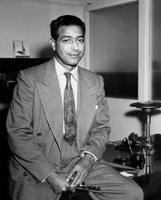 lemonadestdbcmp's tweet image. #60days of #BlackHistory
Clarence Sumner Greene was the first African American appointed as a diplomat of the American Board of Neurosurgery.  Can you imagine how determined he was to become educated and value his family and community?
#BlackEconomics101