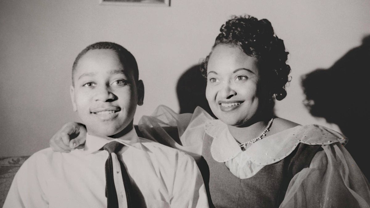 lemonadestdbcmp's tweet image. #60days of #BlackHistory
Mamie Till-Mobley: She forever changed the course of the civil rights movement in the United States. Would you be as brave as she was and be the change?
#BlackEconomics101
