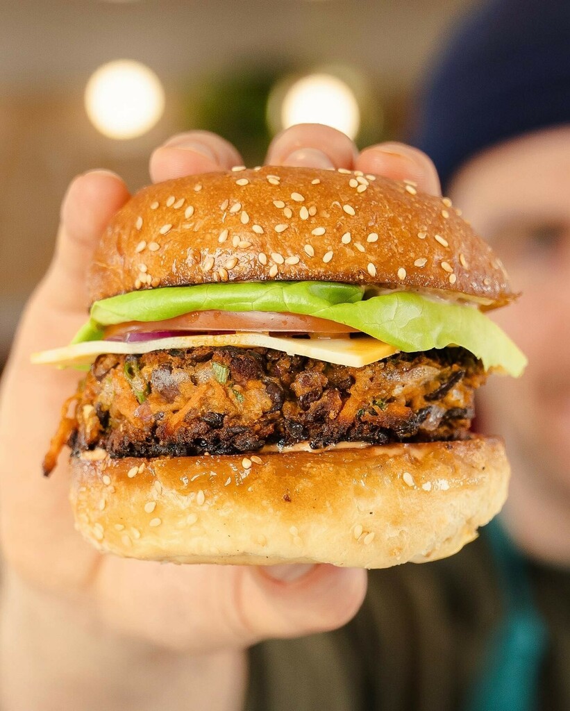 Andy Hay tweet media