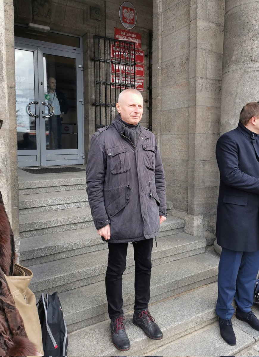 Zarzut przekroczenia uprawnień i niedopełnienia obowiązków usłyszał w Gdańsku prez Inowrocławia Ryszard Brejza. Spr dotyczy afery finansowej z zaw. samego prezydenta, ciągnącej się 4lata.Wezwanie wręczone tuż po oświadczeniu <a href="/KrzysztofBrejza/">Krzysztof Brejza</a> wymierzonym w prezesa PiS <a href="/TOKFM_NEWS/">Informacje TOK FM</a>