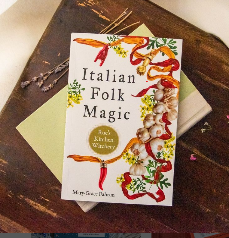 WeiserBooks's tweet photo. "I seriously love Mary-Grace Fahrun's Italian Folk Magic. It has given me so much witchy wisdom I couldn't put the book down. Magic is everywhere."
โ#HilarieBurton, actress
https://t.co/moJMQIUCZX
#weiserbooks #bookstoliveby #italianfolkmagic #kitchenwitch https://t.co/XukBvFO1Fz