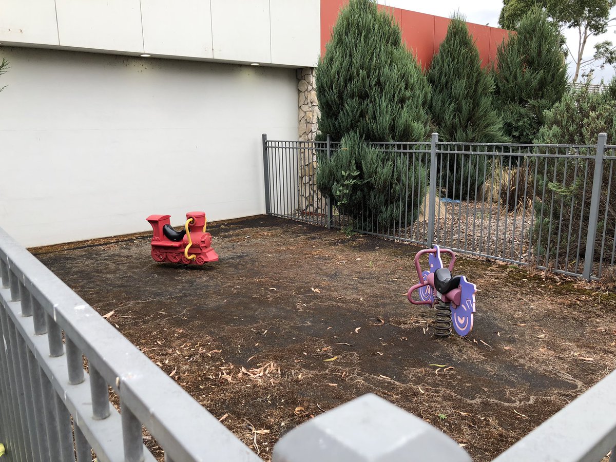 UNSCaustralia's tweet photo. This is the saddest looking playground I’ve seen and a servo… https://t.co/yGTAJRBtkX