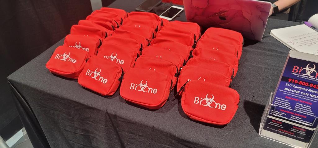 BioOneAsheville's tweet photo. 📸👮‍♀️👮Photos from the @NCACP2 conference at @HarrahsCherokee . We enjoyed meeting Chief's across NC and look forward to supporting NCACP for many years to come. 

Also, thank you to the Bio-One of Raleigh team for letting us tag along. 👍💙 https://t.co/yQNhPQuJW1