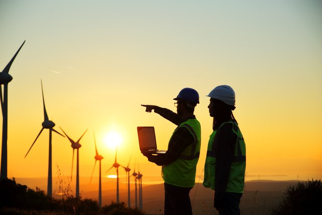 PODonnell_SAP's tweet photo. Automotive, retail, consumer products, utilities, or IM&amp;C are complex industries with complex business models. And that’s why SAP Industry cloud and related advisory service are specifically designed to…make things easier. Read more. #SAPServices https://t.co/FYcNhdRbX3 https://t.co/uVYcnrzdCF