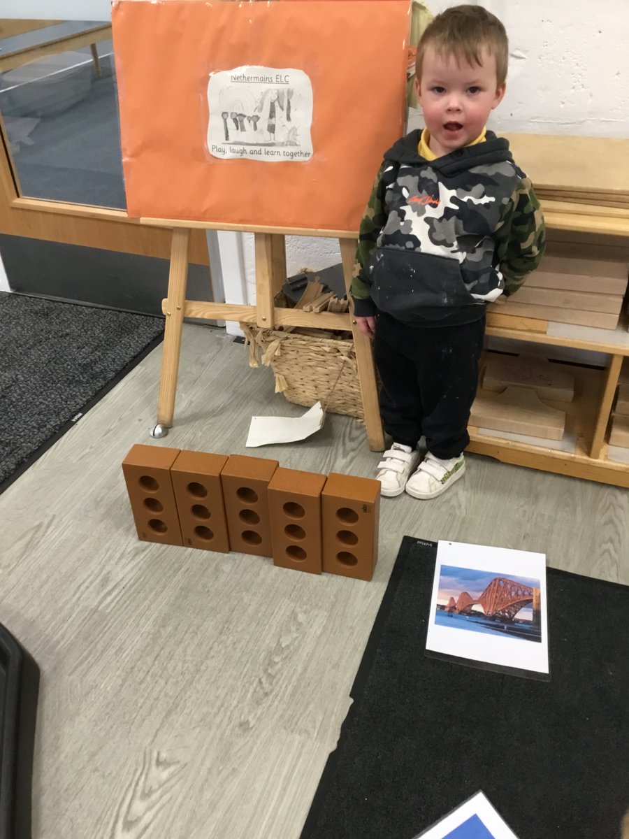 netherweans's tweet photo. Since our wee people have been interested in big builds we printed off some pictures of local monuments, bridges and the kelpies was a particular favourite! #blockspace #bigbuilds #kelpies #bridges https://t.co/k58x4oyccF