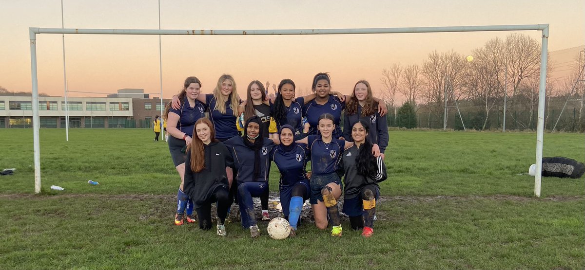stteilos_PE's tweet photo. Strong, competitive fixture against @StanwellPE for our first Year 9 &amp; 10 game of the year!
Great team effort to grind out the 2-1 win, well done girls! 👏🏽

POTM: Zaharaa 🌟
Ruby H ⚽️
Remaya ⚽️

#TeamTeilo https://t.co/2bKUwdpiFT