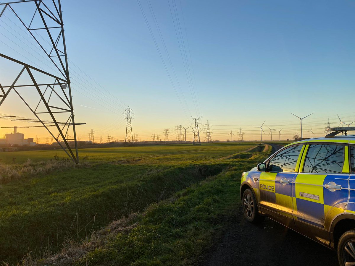 Humberbeat_NL's tweet photo. #IsleOfAxholme
On the arrival of PCSO Ogley to the Isle team- She has been on mobile patrol around the Isle Of Axholme in search for hare coursers.
#communitypolicingweek https://t.co/rWL2Qcryq2