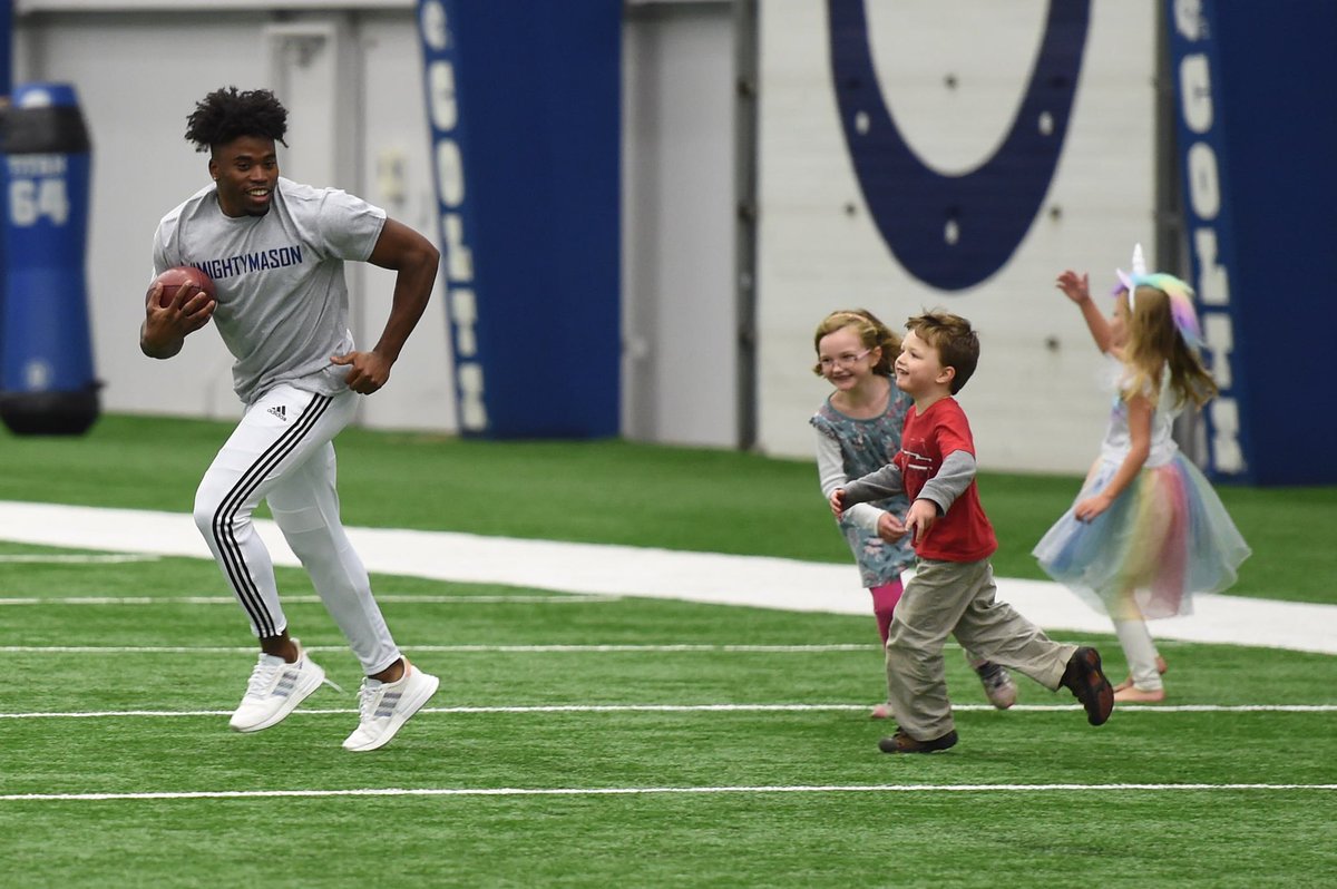 It’s the last day to vote for 2️⃣3️⃣. 

#ColtsNation we need you to keep up the great work! 

#WPMOYChallenge x <a href="/KennyKennyMoe3/">Kenny Moore II</a> 

#WPMOYChallenge x <a href="/KennyKennyMoe3/">Kenny Moore II</a>