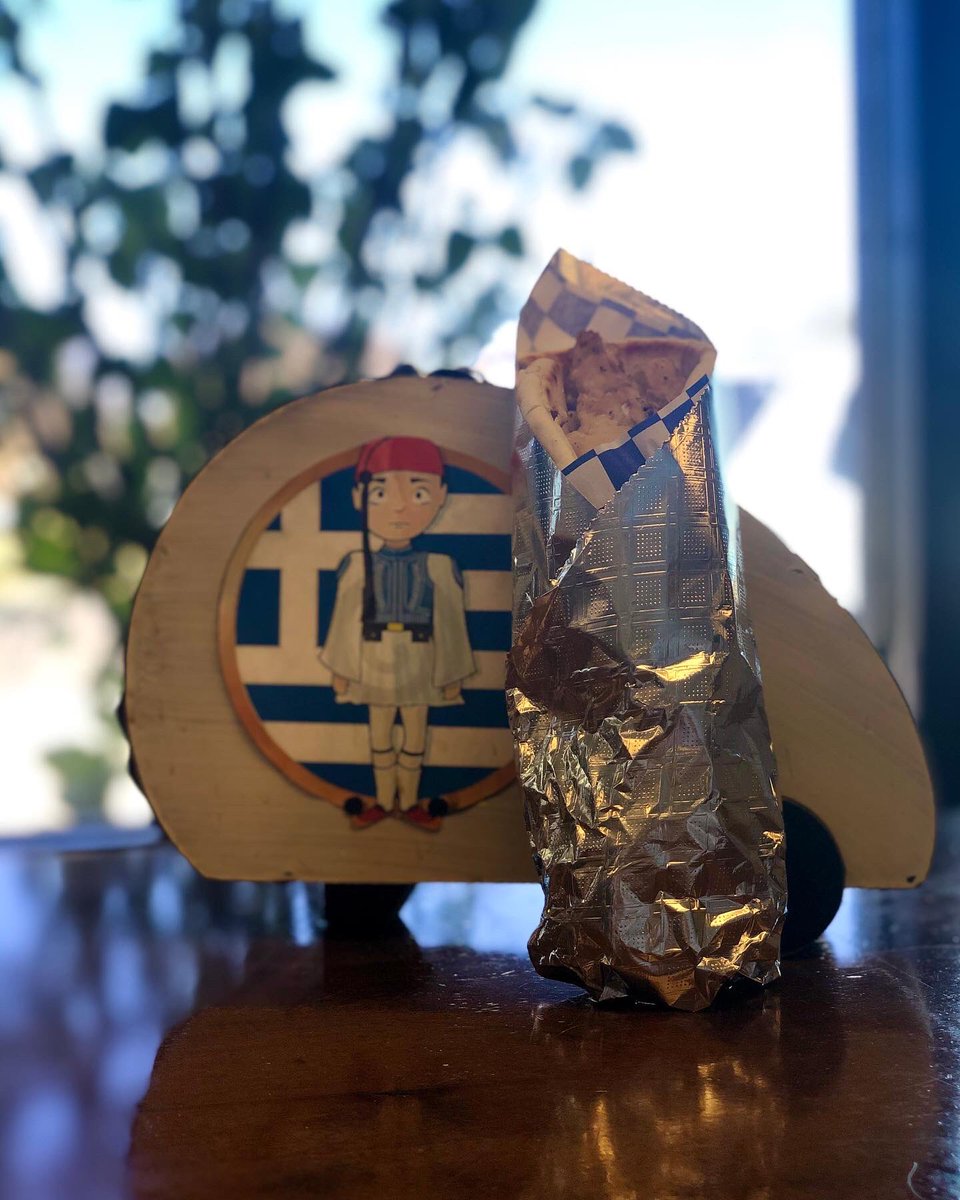xristos_cafe's tweet photo. Start your week off strong with a Xristo and some Feta Fries! We’re open today from 9-2 

#getyourgreekon #golocal #wacoeats https://t.co/zp9j9eEyLp