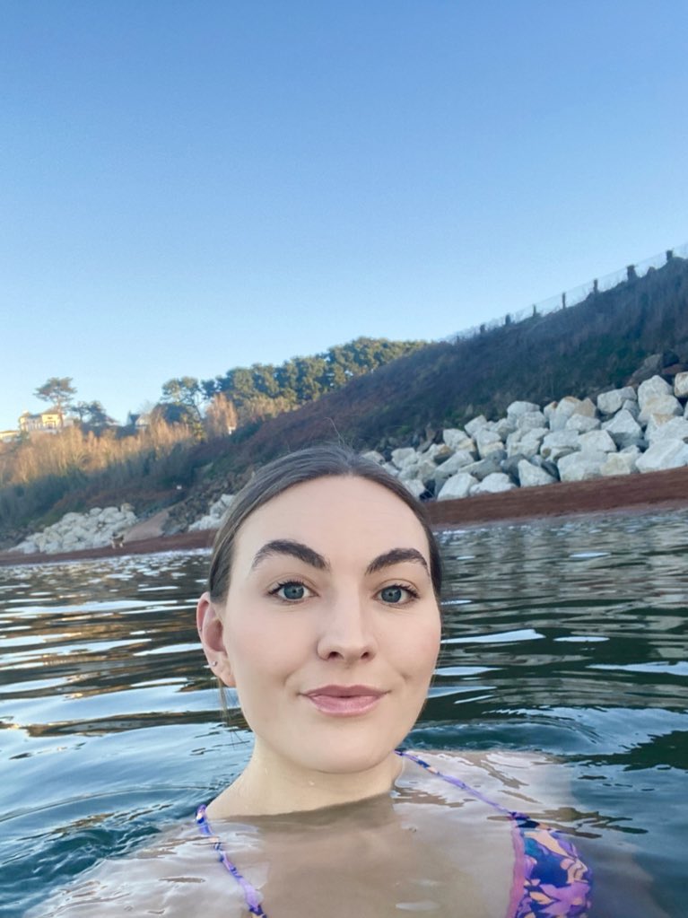 Laura tweet media