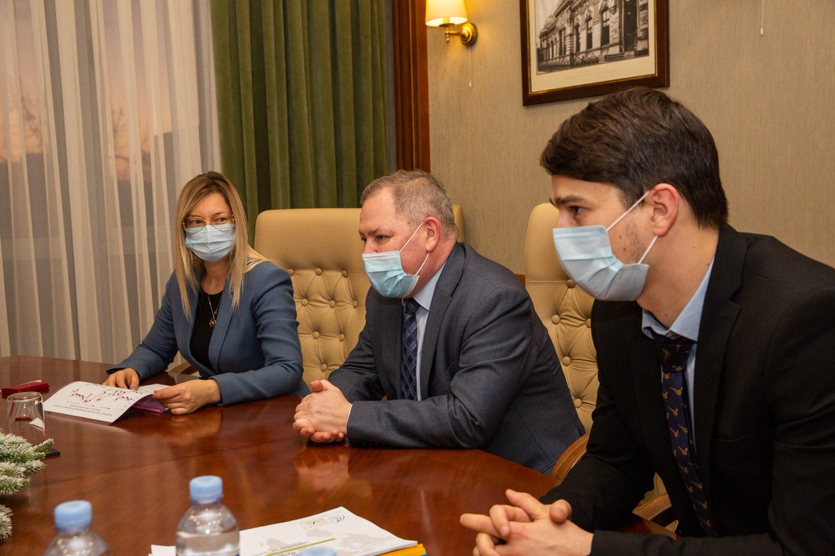 Thanks for an official iri.org meeting with Moldovan PM <a href="/natgavrilita/">Natalia Gavrilita</a> and good discussion about democracy and country needs