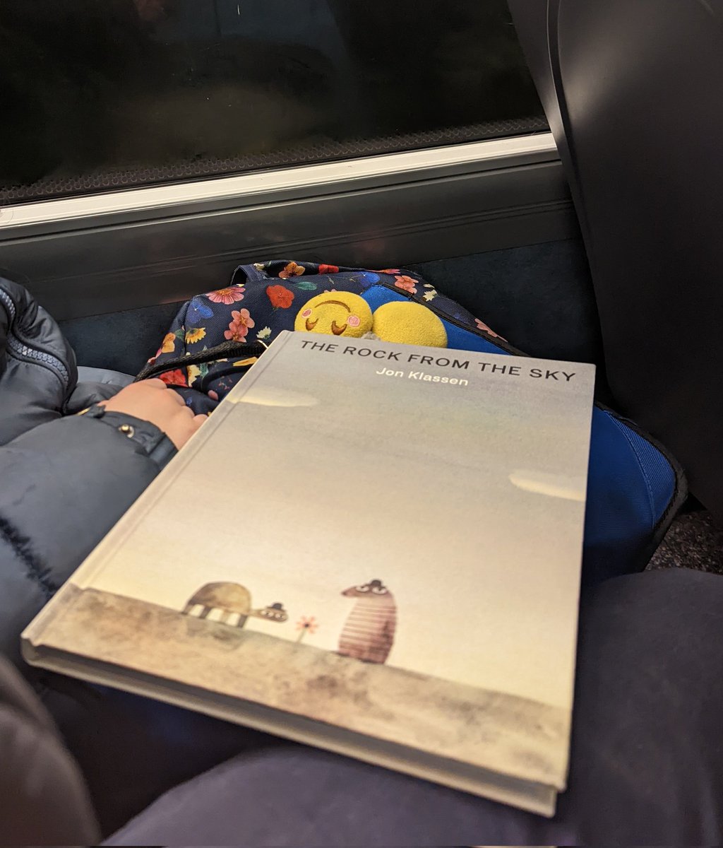 HTPhilRobertson's tweet image. We shared this book on our bus home this evening. It's really unusual and made us giggle! (Sorry fellow passengers 😬) We loved it and I'll now definitely be sharing it in our #readingassembly @burstofbeaden