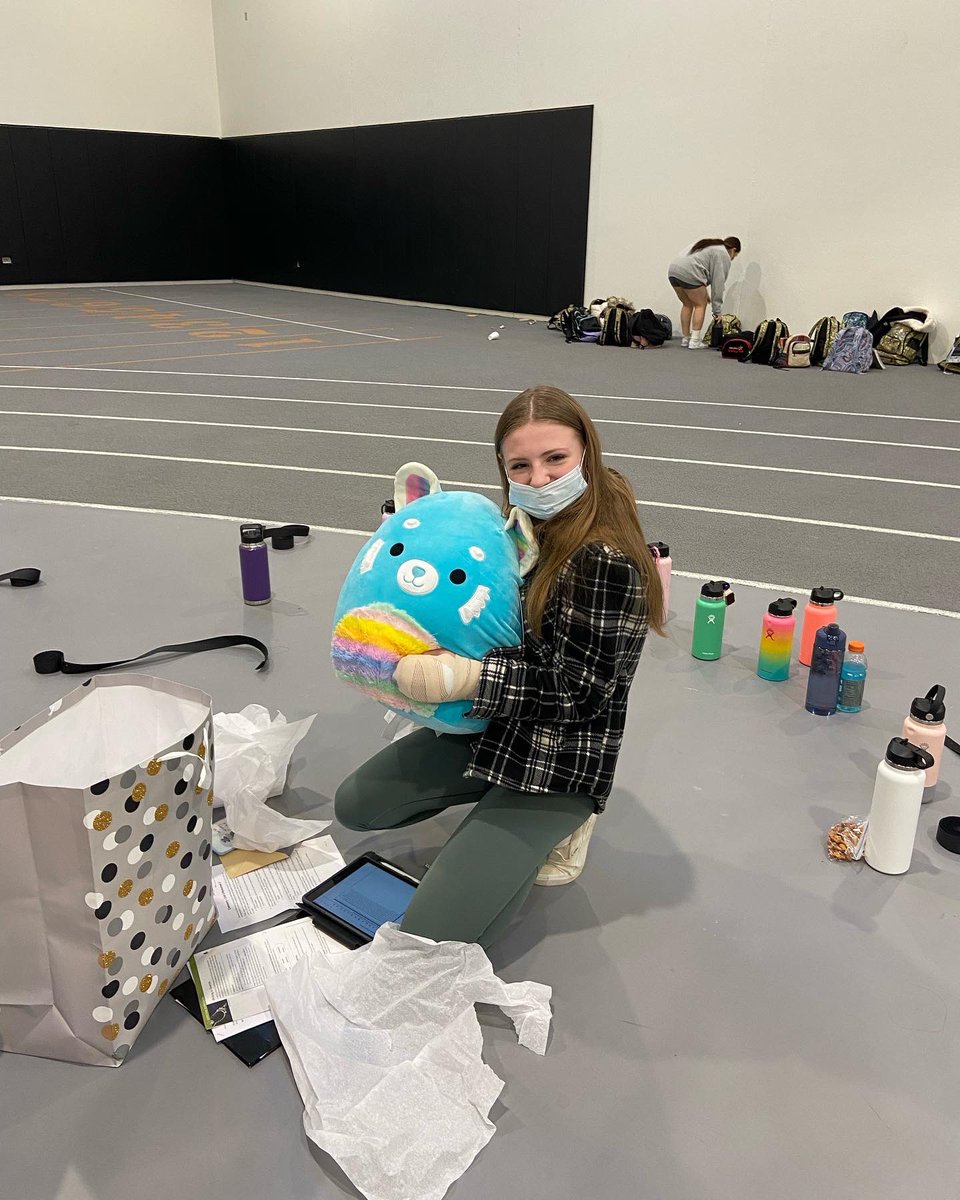 OF_Varsity's tweet photo. Sending our love and wishes for a full and speedy recovery after @xoxo.trinity.wanda surgery today! We are all thinking about you! Love you Trinity! #foreverstrong💛 #WTRA1💛🏎🏁 https://t.co/rWI2aIeEKU