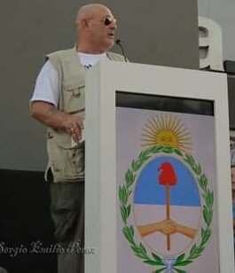 RodariEzeiza's tweet photo. El muevo twiter de Santiago Cúneo;@elrestaurador22 https://t.co/EPkp9t3m68